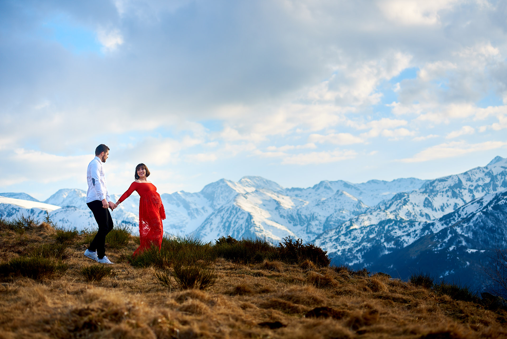 Photographe clermont-ferrand Issoire. Photos grossesse, famille et mariage