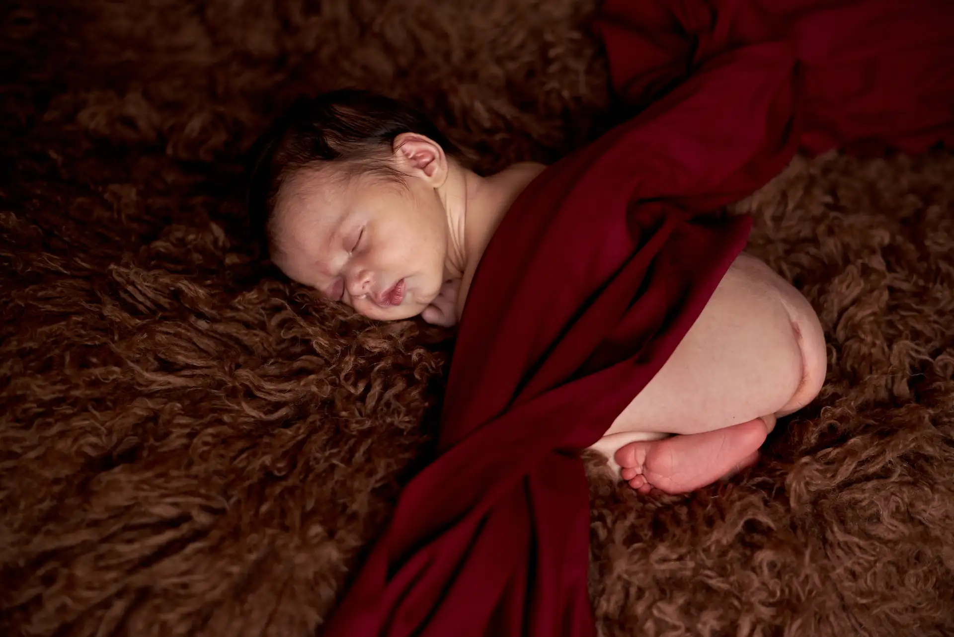 bébé newborn posing naissance