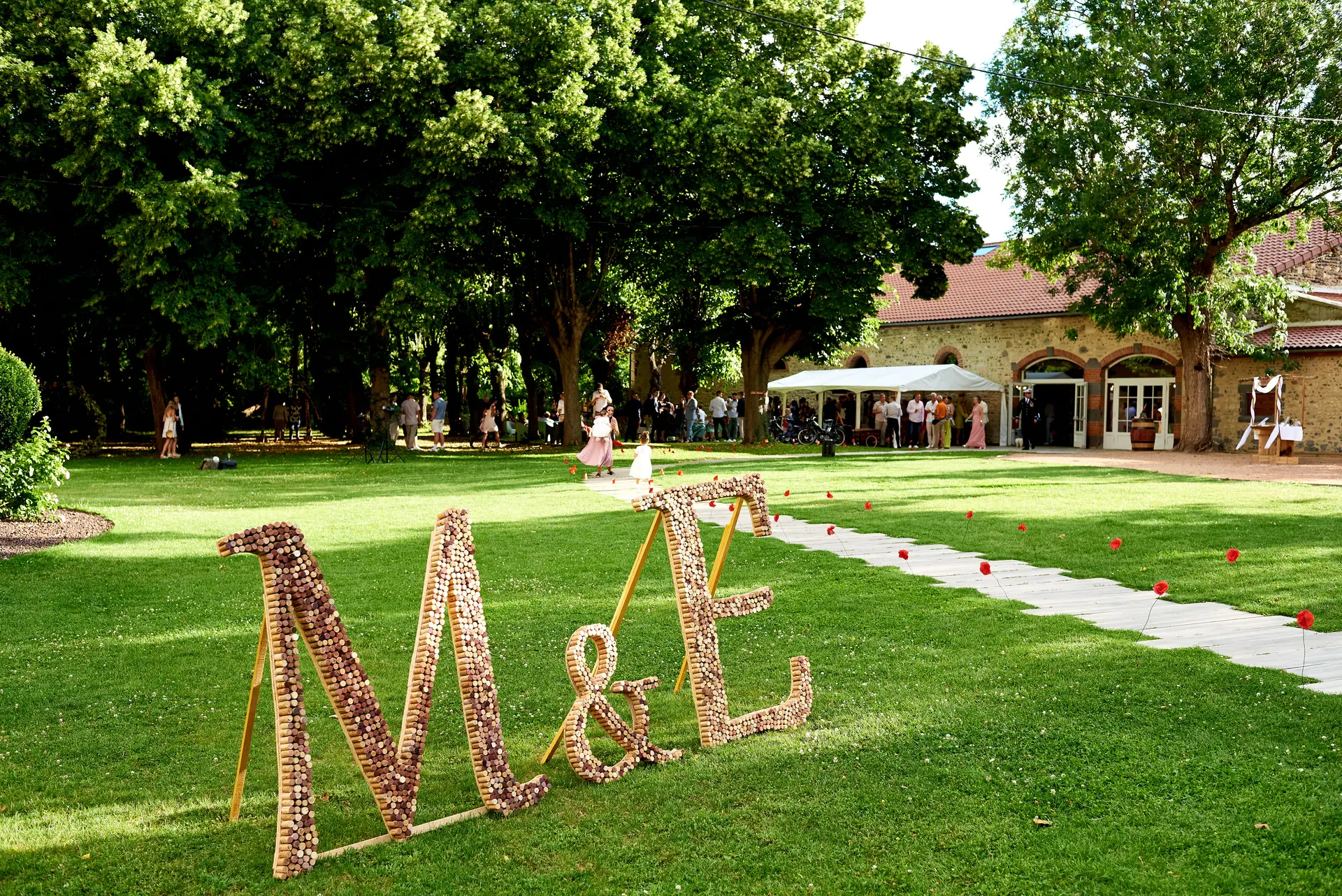 mariage en Auvergne - Château de Gondole le Cendre - lieu de réception mariage Clermont-Ferrand