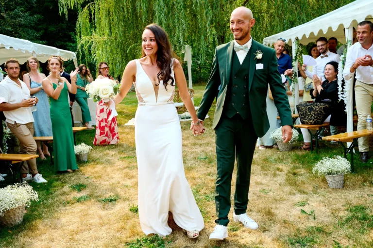 Fin de la Cérémonie de mariage laïque au château de Miremont