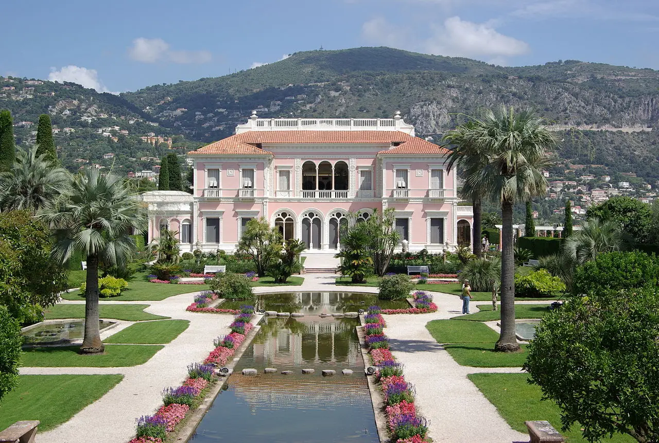 Top 10 luxury wedding venues in France - Villa Ephrussi de Rothschild 01
