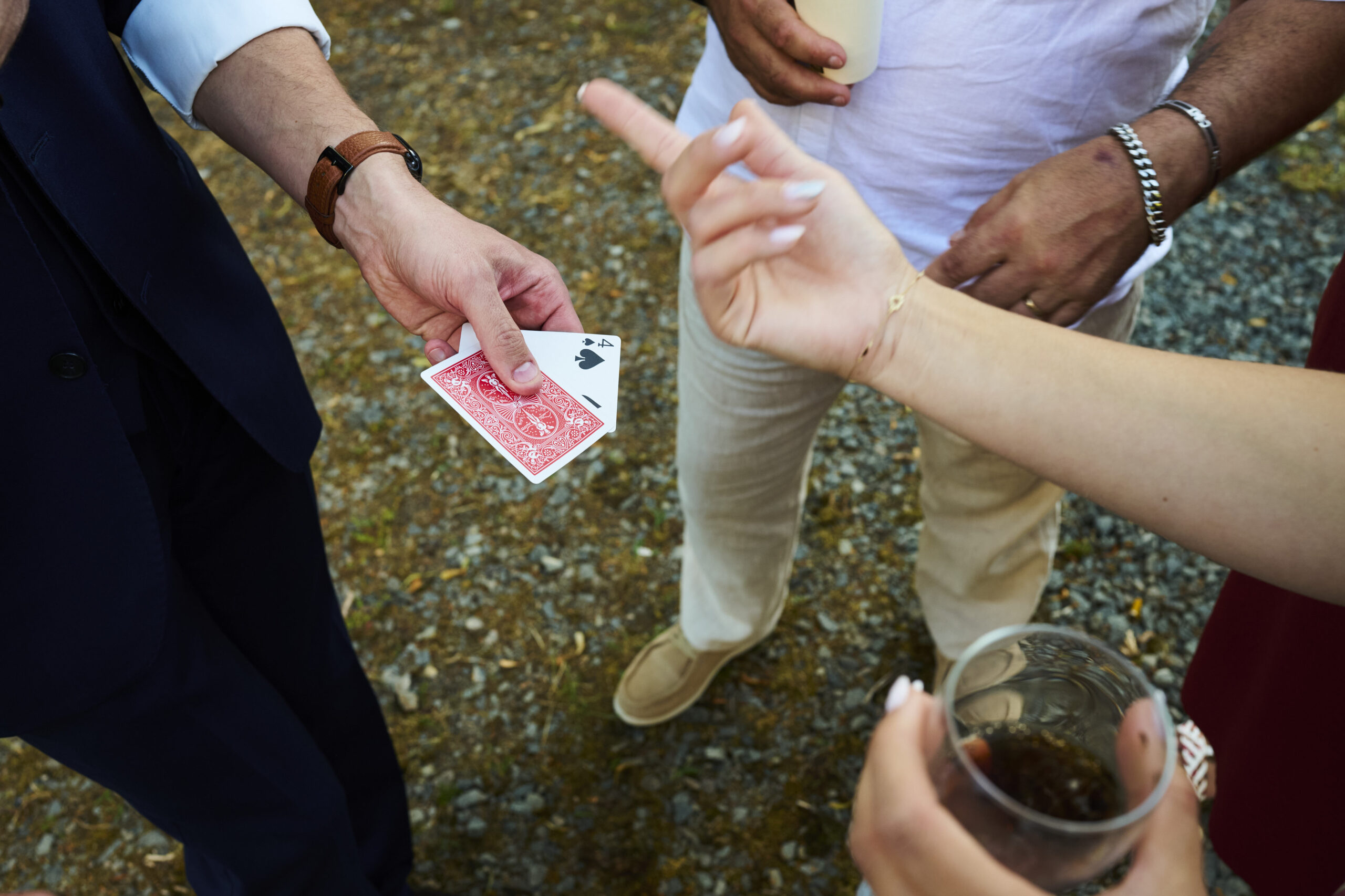 magicien, les cartes au mariage